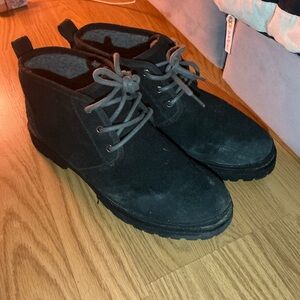 Mens Suede UGG Neumel Chukka boots
